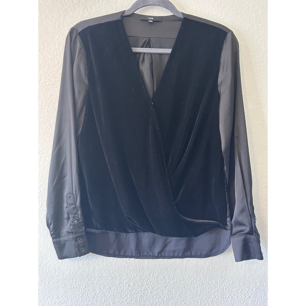 FATE Black Velvet Satin‎ Whimsgoth Vampy Wrap V-Neck Long Sleeve Blouse Top SZ M